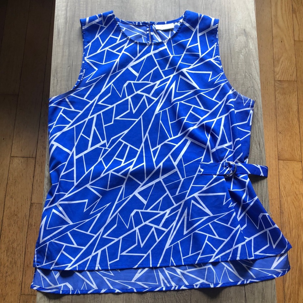 Blue geometric blouse